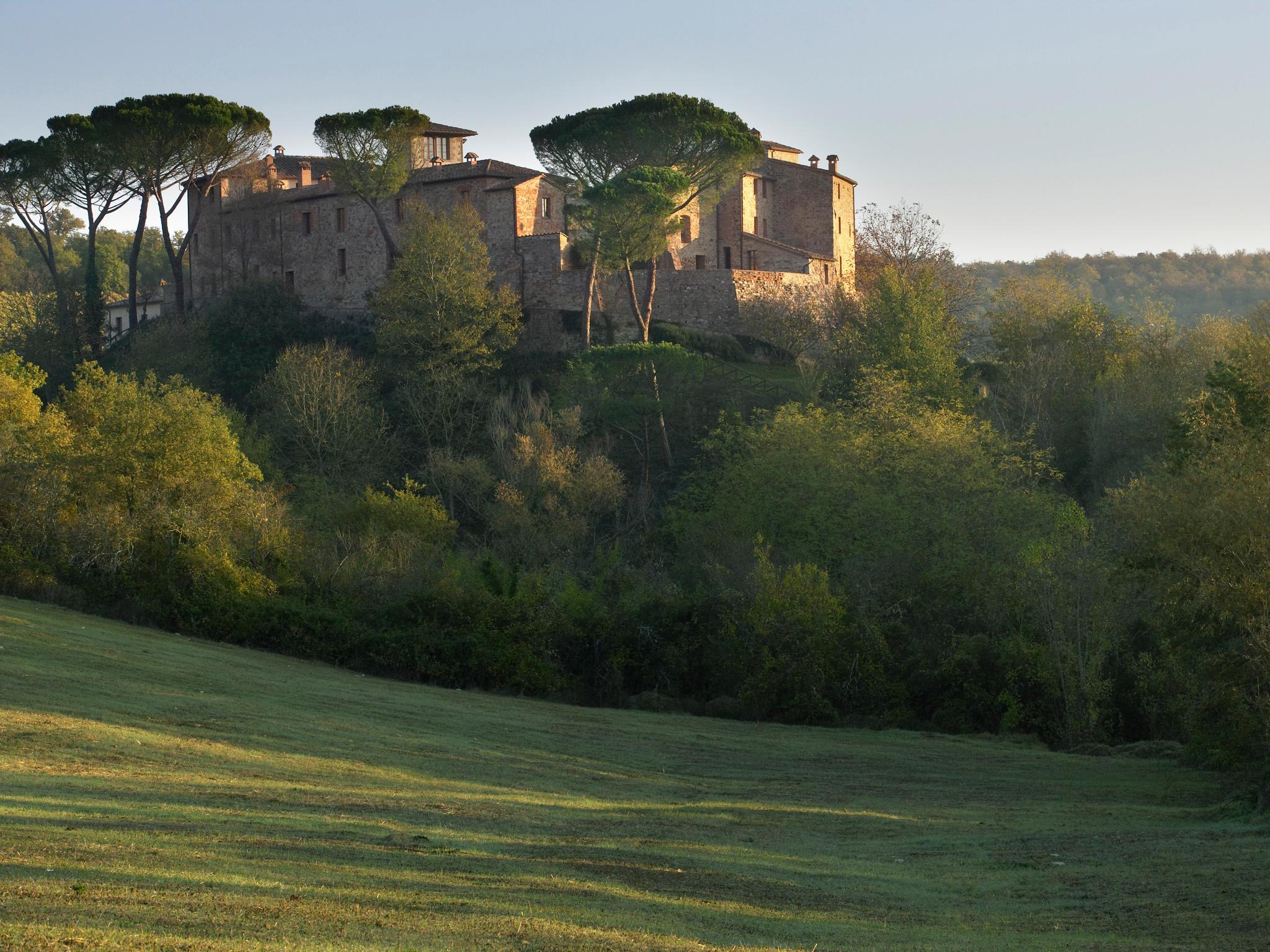 Castel Monastero - The Leading Hotels Of The World Castelnuovo Berardenga Eksteriør bilde