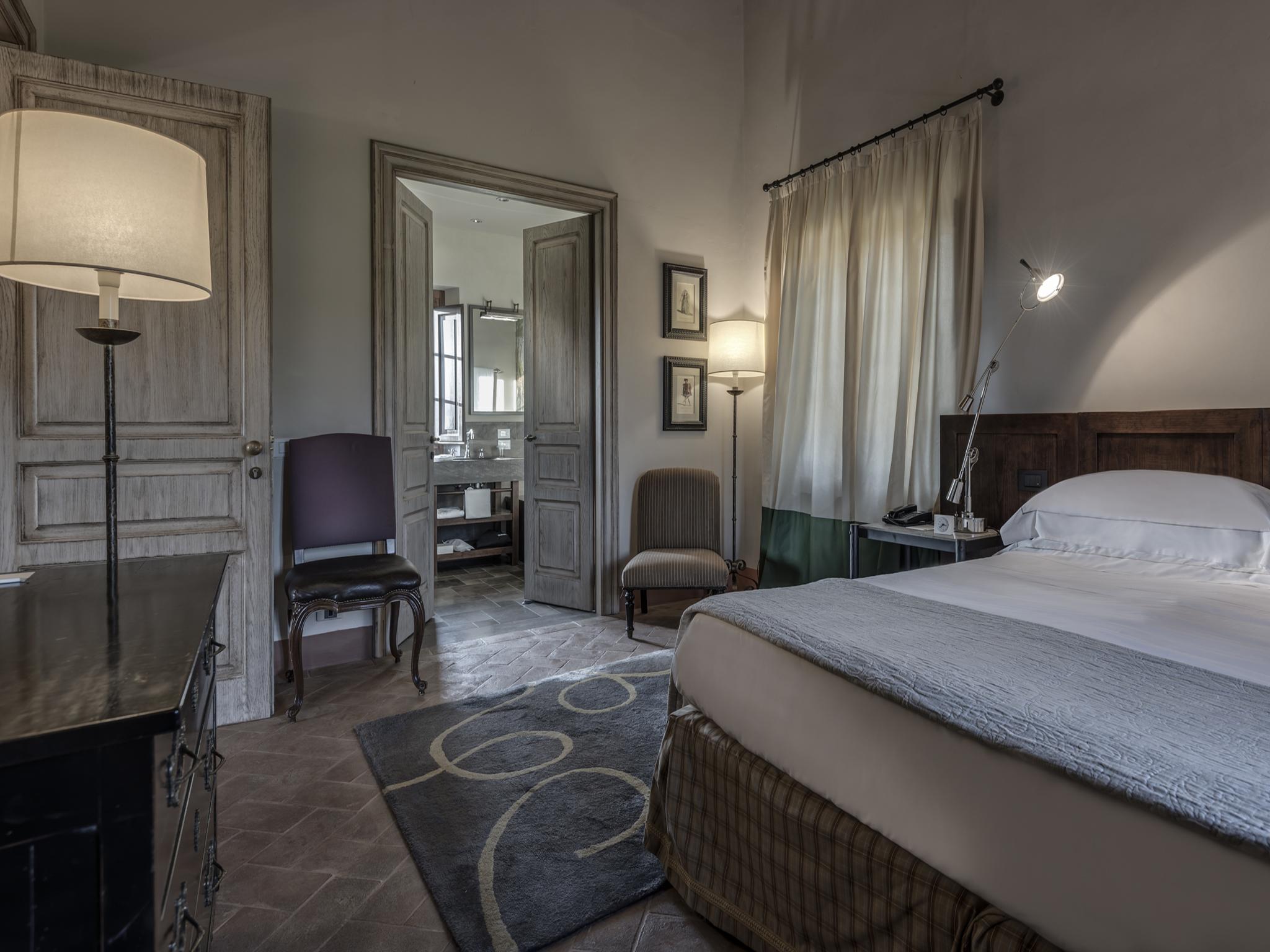 Castel Monastero - The Leading Hotels Of The World Castelnuovo Berardenga Eksteriør bilde